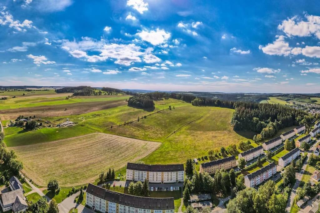 Franzis Feriendomizil Im Herzgebirge Am Skihang Auerbach  Exterior photo